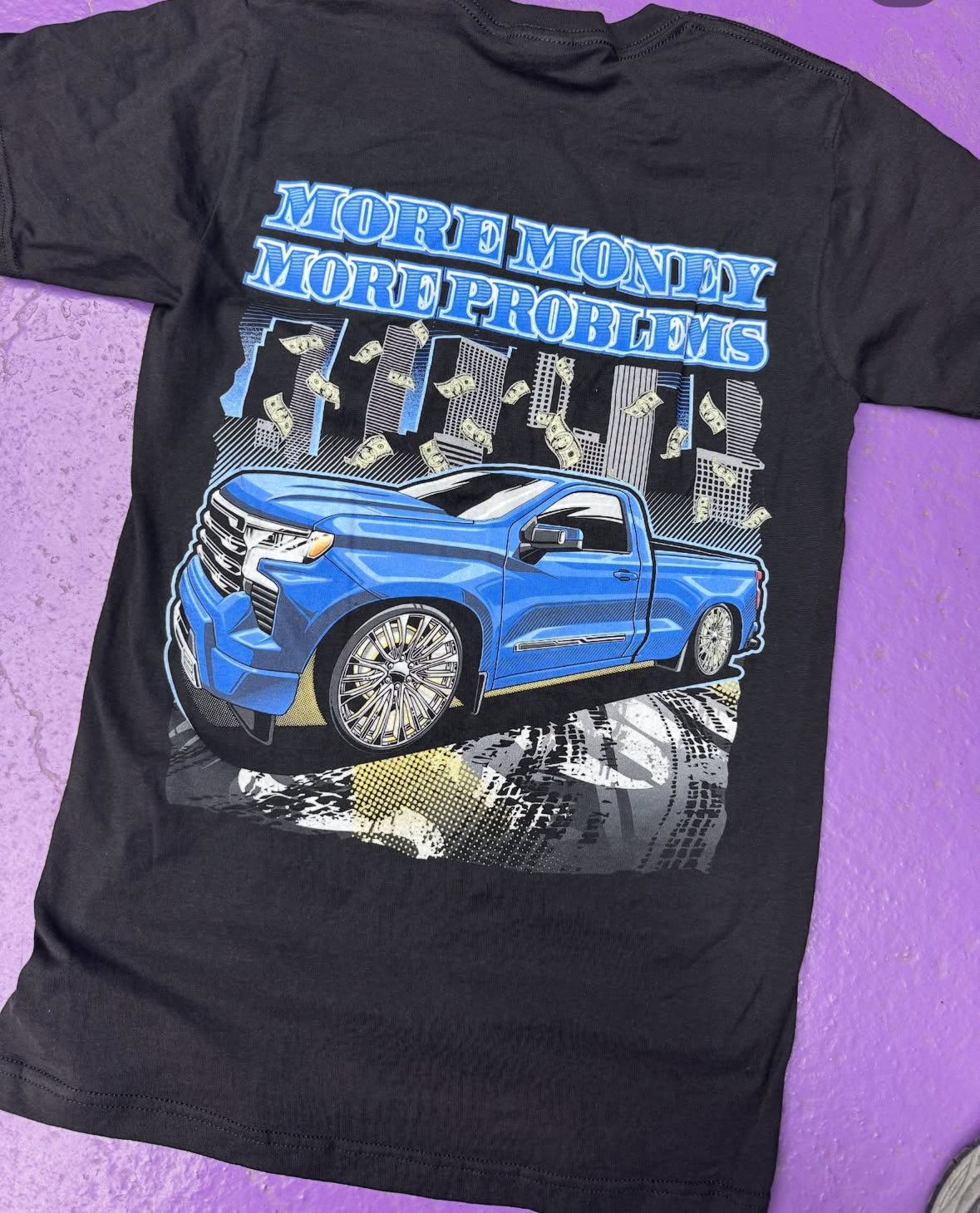 “Mo money Mo problems” Tshirts